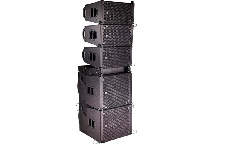 Conjunto de altavoces modulares line array