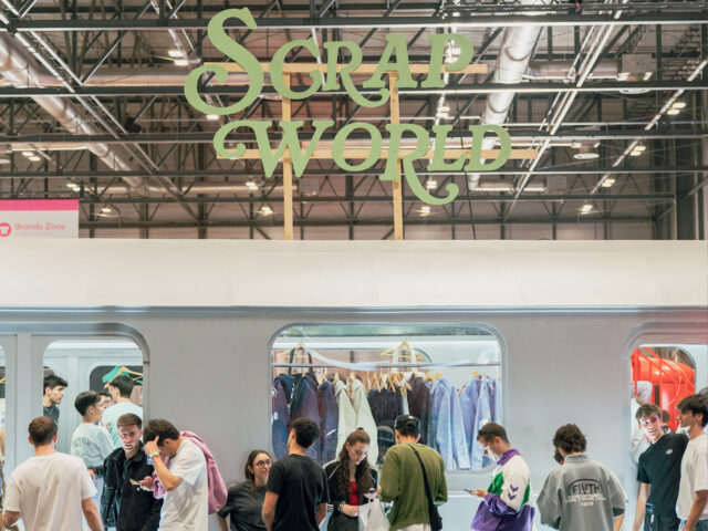 Alquiler de Equipos Audiovisuales para Scrapworld